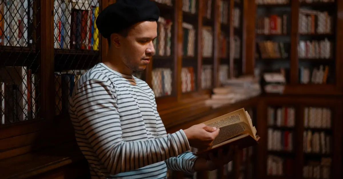 Comment créer un livre de souvenirs pour un service mémorial