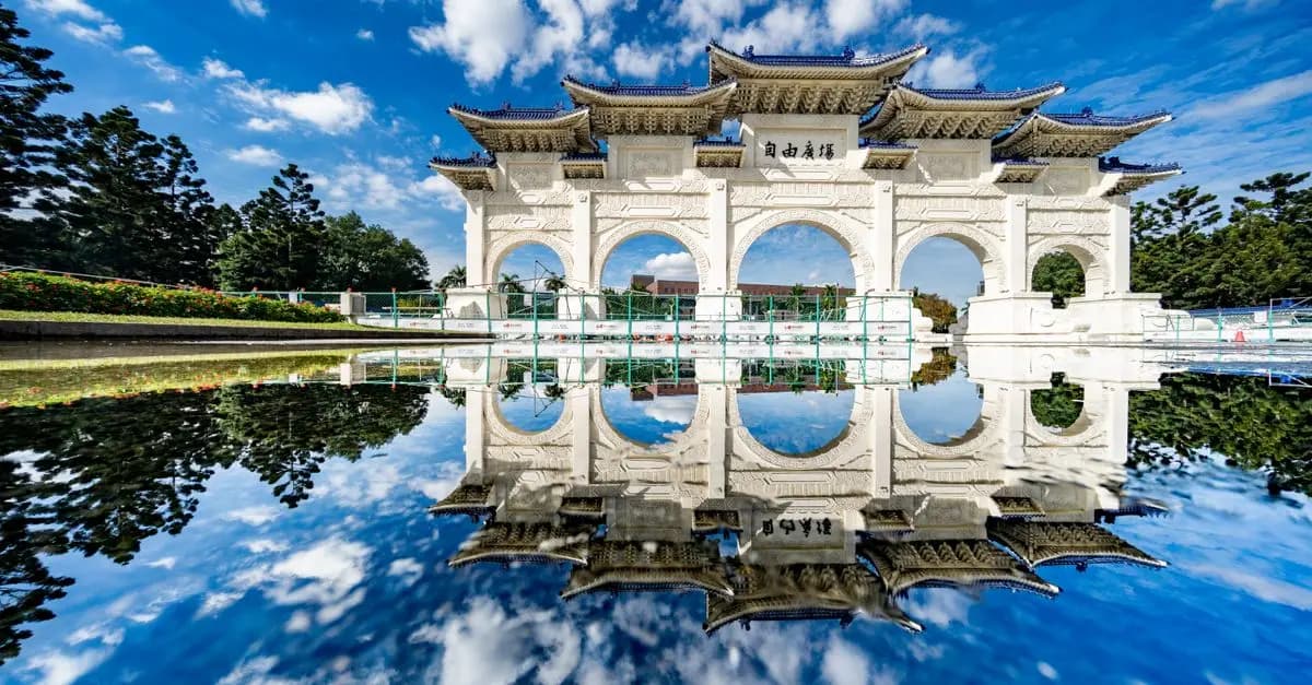 Top 10 des lieux pour services mémoriaux en France