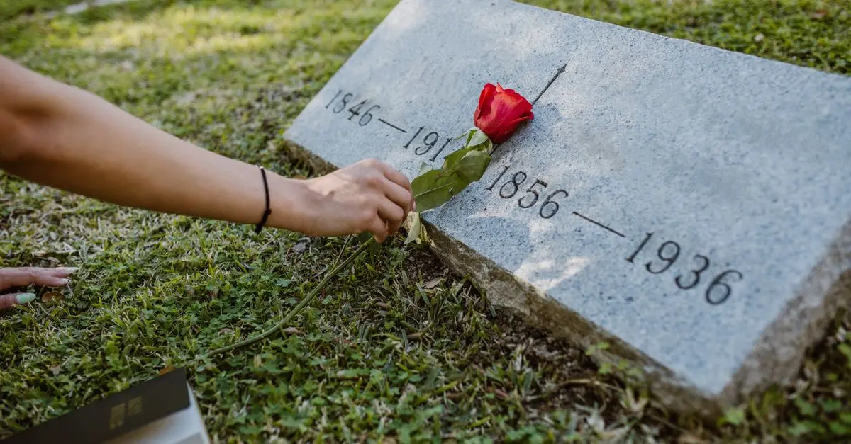 Célébrer la vie : idées créatives pour un service mémorial unique
