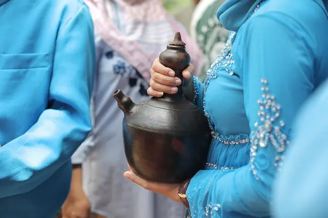 Comment intégrer des rituels culturels dans un service mémorial