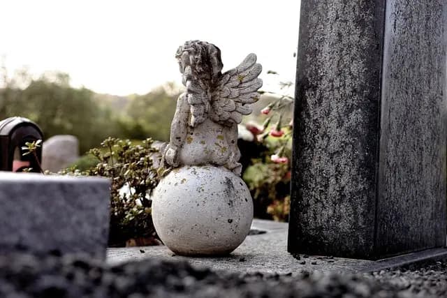 Guide pour choisir les monuments funéraires appropriés