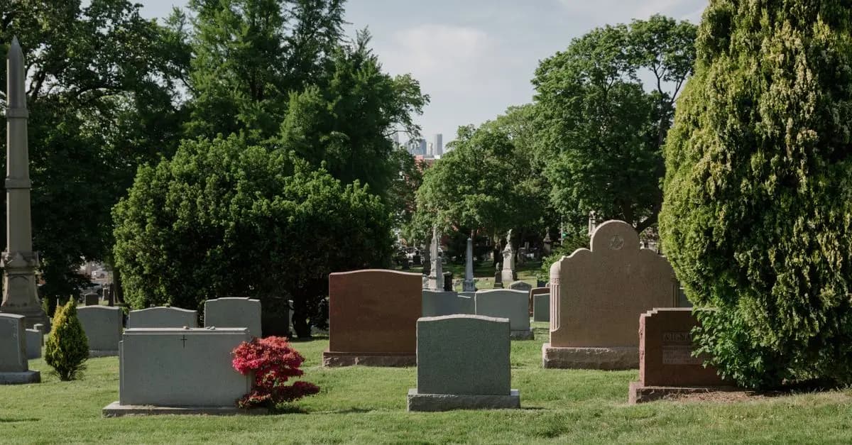 Comment choisir un lieu idéal pour un service mémorial